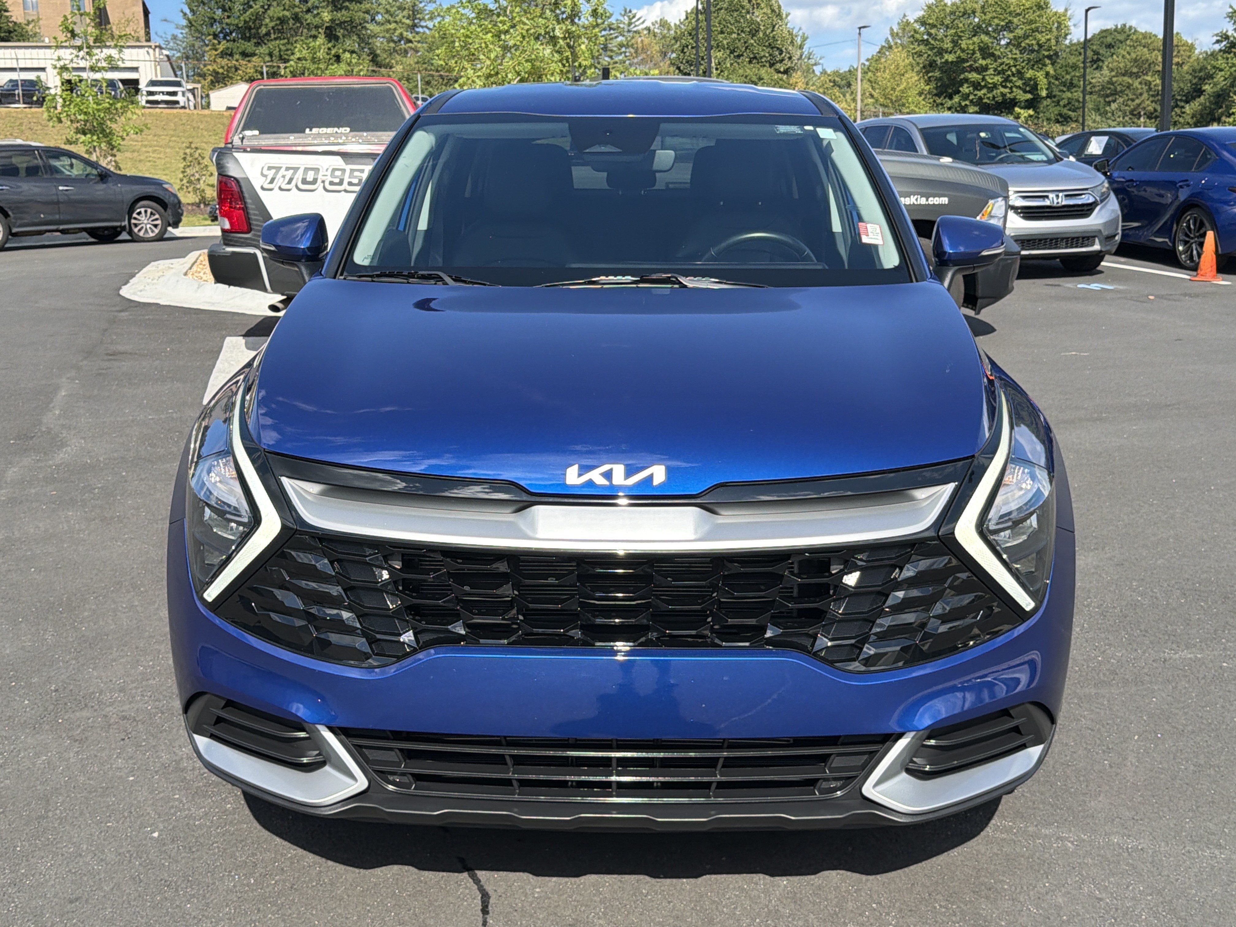 Certified 2023 Kia Sportage EX FWD image 2