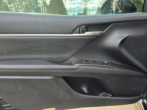 Used 2021 Toyota Camry XSE w/ Navigation Upgrade Package image 24