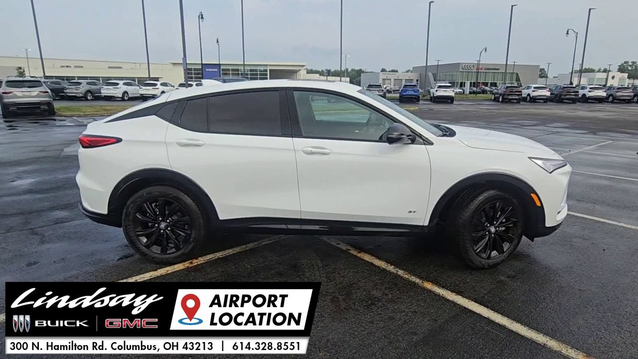 New 2026 Buick Envista Sport Touring w/ Convenience I Package FWD image 10