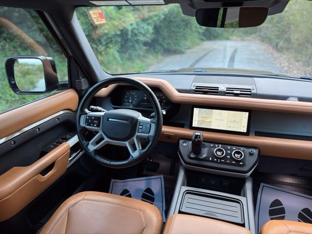 Used 2023 Land Rover Defender 110 S AWD/4WD image 26