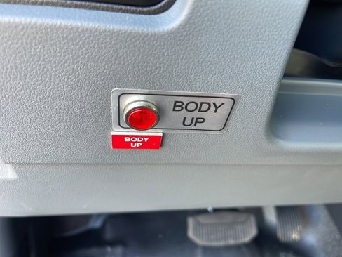 New 2026 Ford F550 XL 4WD Crysteel 11' Tipper Con image 29