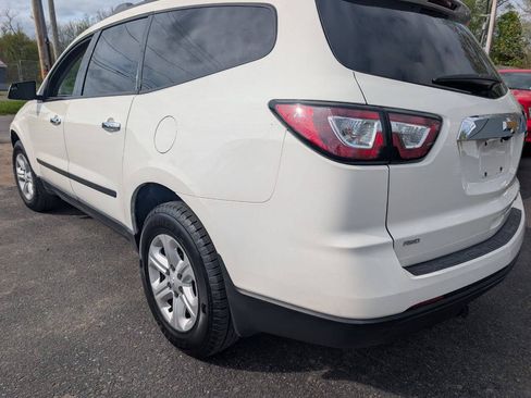 Used 2014 Chevrolet Traverse LS AWD/4WD image 4