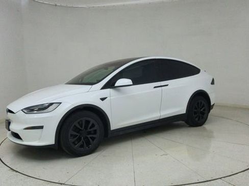 Used 2023 Tesla Model X image 69