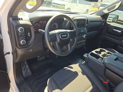 Used 2024 GMC Sierra 1500 Pro w/ Fleet Convenience Package AWD/4WD image 10