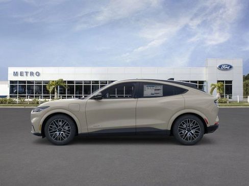 New 2025 Ford Mustang Mach-E Premium image 3