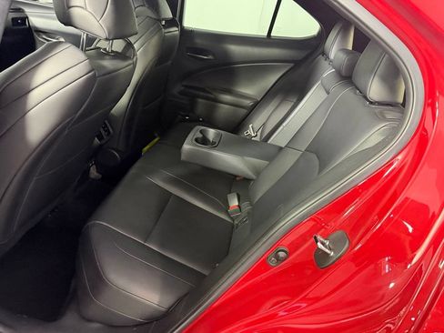 Used 2019 Lexus UX 200 F Sport FWD image 24