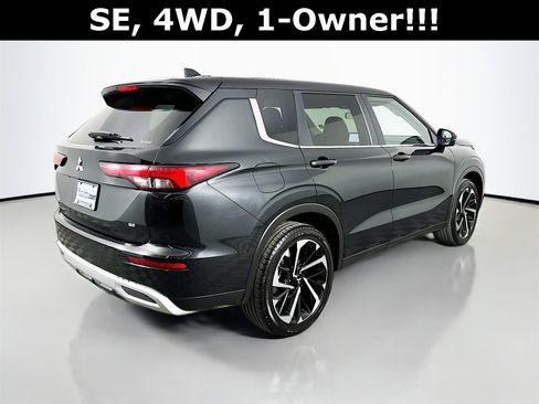 Used 2024 Mitsubishi Outlander SE image 8