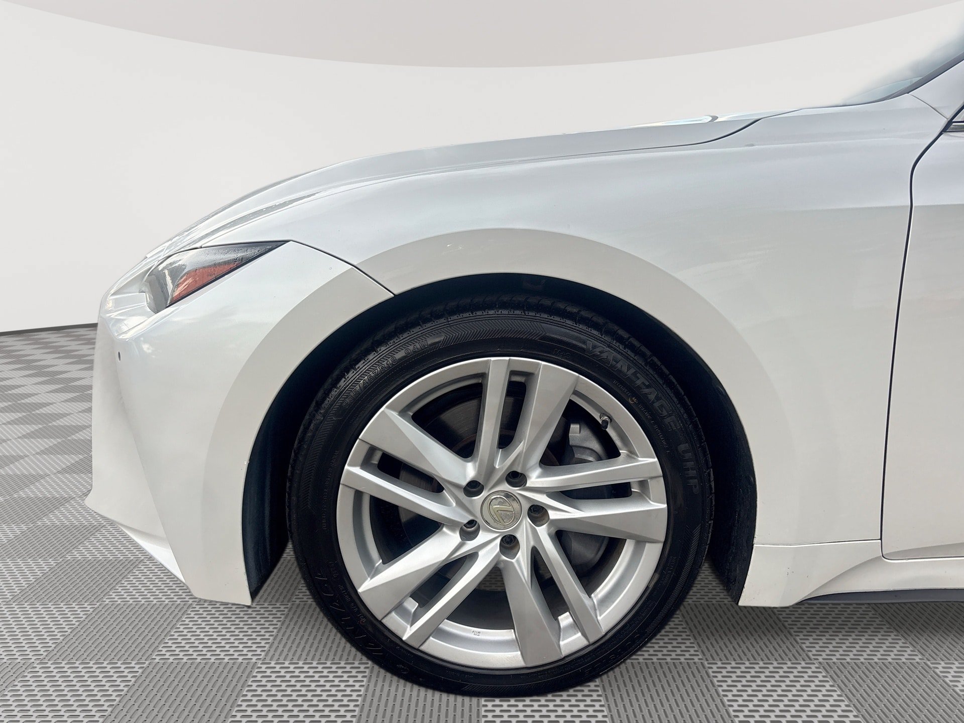 Used 2021 Lexus IS 300 w/ Comfort Package RWD image 19