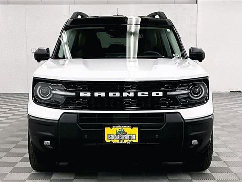 Used 2025 Ford Bronco Sport Outer Banks w/ Outer Banks Tech Package+ AWD/4WD image 4