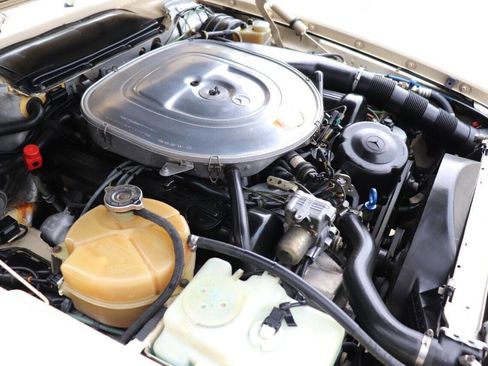 Used 1987 Mercedes-Benz 560 SL image 31