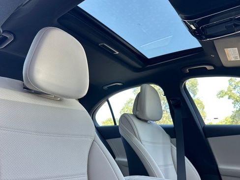 New 2025 Mercedes-Benz C 300 Sedan image 19