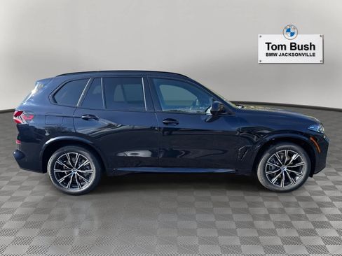 New 2026 BMW X5 sDrive40i w/ M Sport Package image 2