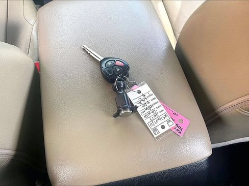 Used 2017 Toyota 4Runner SR5 RWD image 14