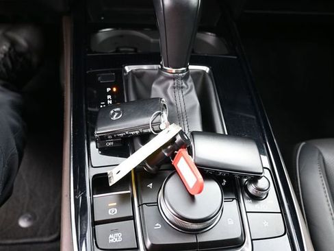 Used 2025 MAZDA CX-30 2.5 Turbo w/ Premium Plus Pkg image 11