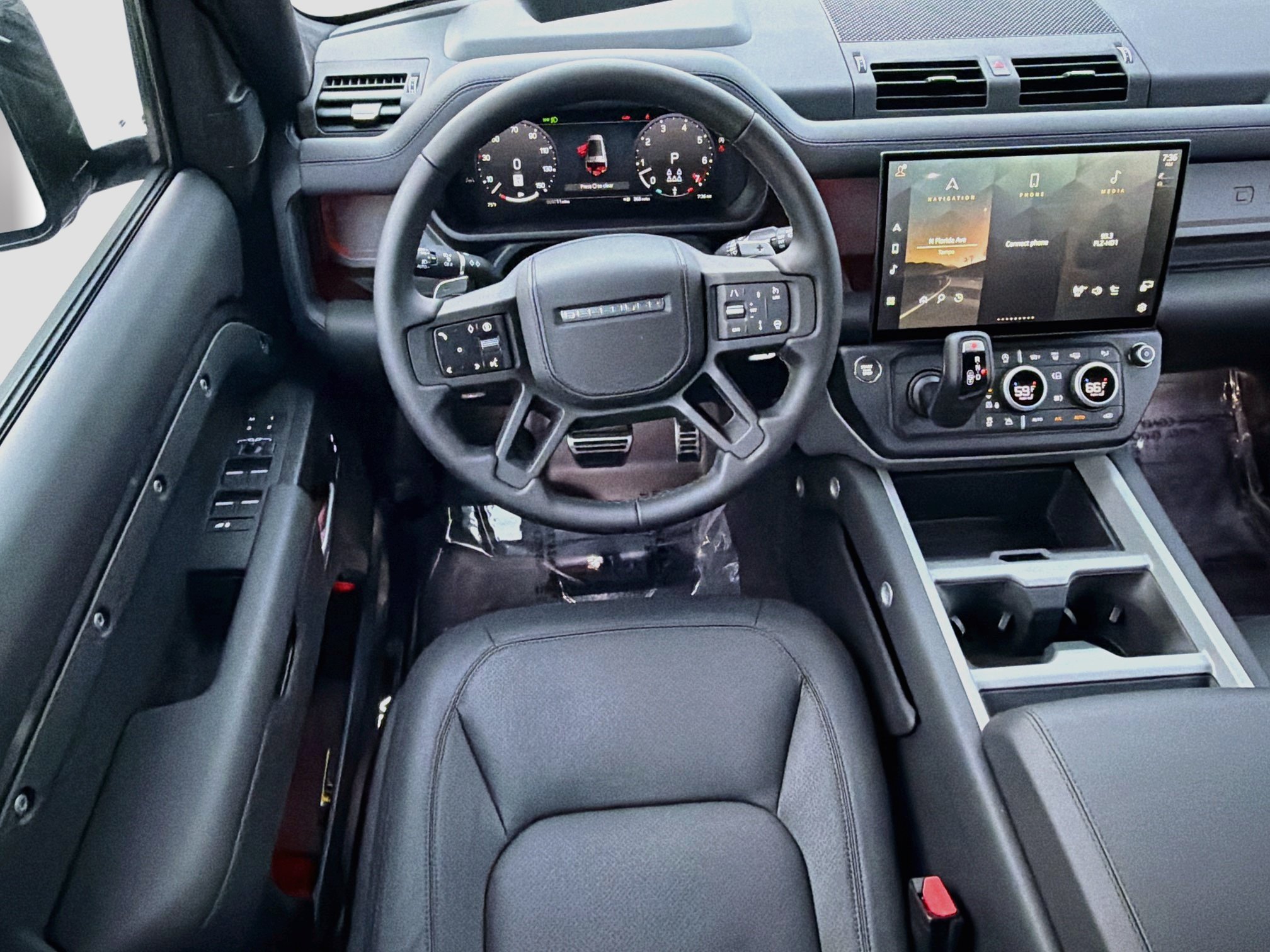 New 2026 Land Rover Defender 130 V8 AWD/4WD image 17