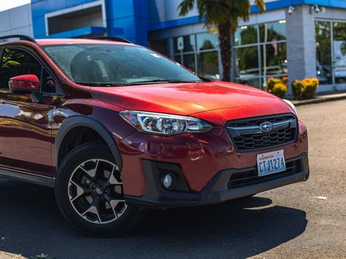 Used 2019 Subaru Crosstrek 2.0i Premium AWD/4WD image 3