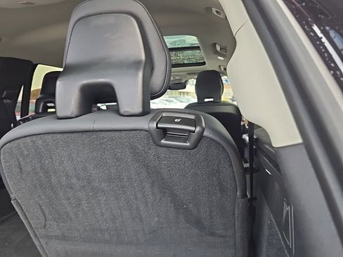 Certified 2023 Volvo XC90 B6 Plus w/ Protection Package Premier image 11