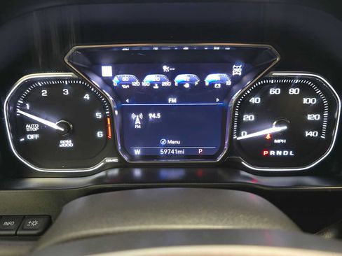 Used 2021 GMC Sierra 1500 AT4 w/ AT4 Premium Package AWD/4WD image 12