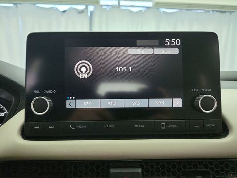 Used 2023 Honda HR-V LX image 41