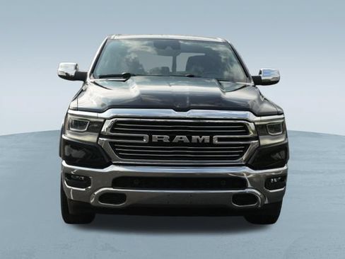 Used 2022 RAM 1500 Laramie AWD/4WD image 2