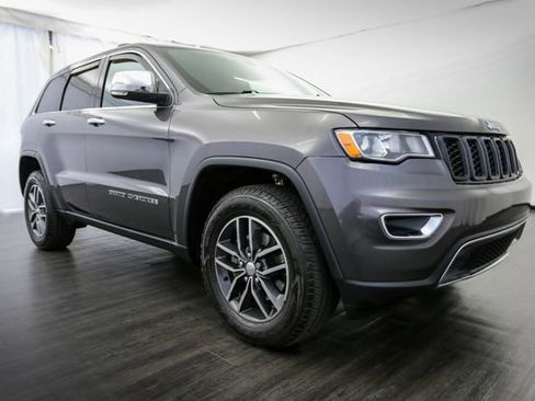 Used 2017 Jeep Grand Cherokee Limited AWD/4WD image 28