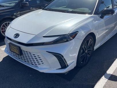 Used 2025 Toyota Camry Hybrid