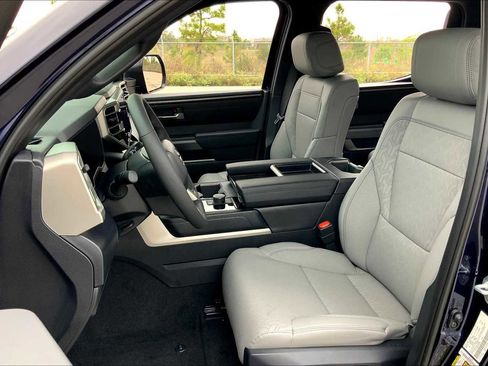 New 2025 Toyota Tundra SR5 image 9