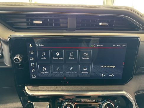 Used 2025 GMC Sierra 1500 Denali AWD/4WD image 25
