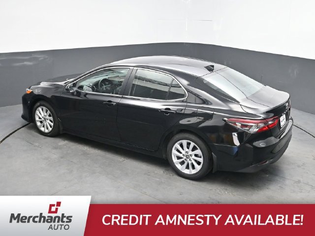 Used 2024 Toyota Camry LE FWD image 29