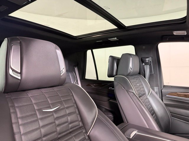 Used 2021 Cadillac Escalade Sport Platinum RWD image 27