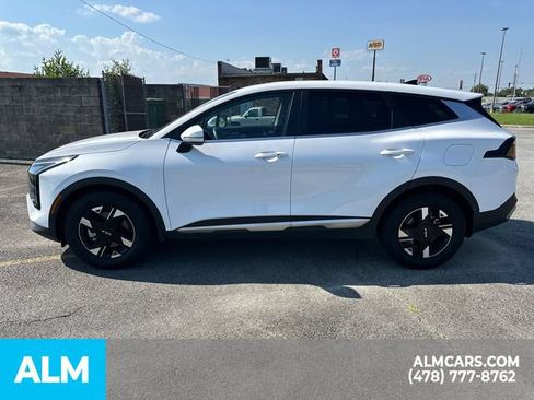 Used 2026 Kia Sportage LX w/ LX Convenience Package FWD image 9