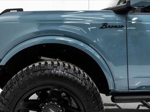 Used 2023 Ford Bronco Outer Banks image 18