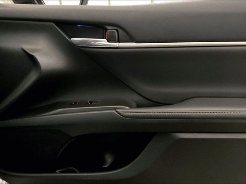 Used 2023 Toyota Camry XSE image 23