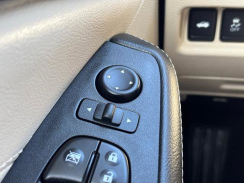 Used 2018 Nissan Maxima Platinum image 23