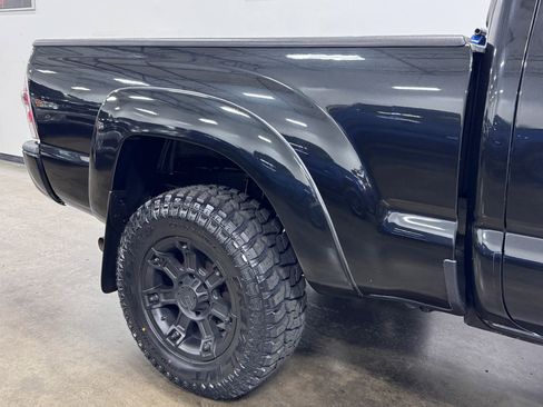 Used 2010 Toyota Tacoma 4x4 Double Cab V6 image 20