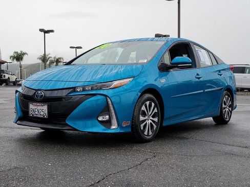 Used 2020 Toyota Prius Prime Limited w/ Carpet Mat Package image 5