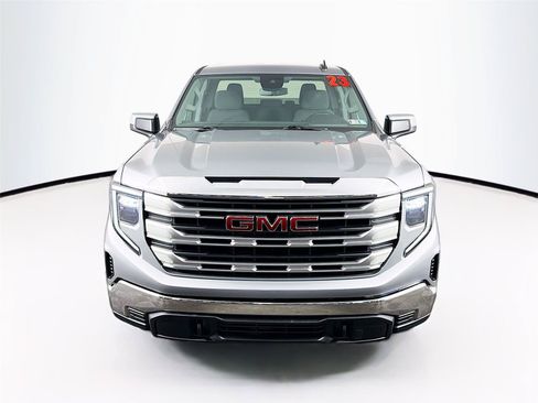 Used 2023 GMC Sierra 1500 SLE AWD/4WD image 13