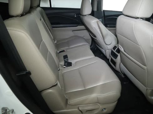Used 2019 Honda Pilot EX-L image 32