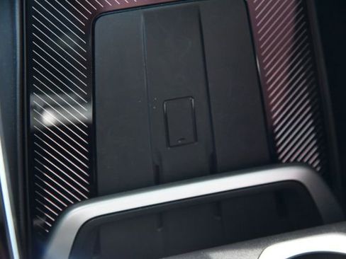 Used 2026 BMW X1 xDrive28i w/ Technology Package image 17