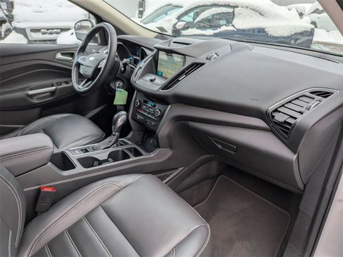 Used 2018 Ford Escape SEL image 23