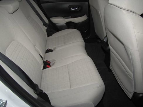 Certified 2024 Honda HR-V LX image 16