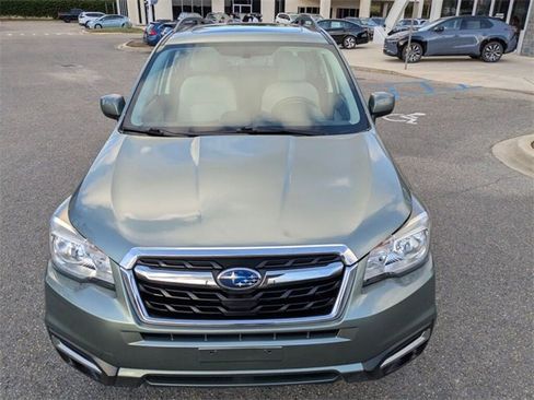 Used 2017 Subaru Forester 2.5i Premium w/ Popular Package #2A image 4
