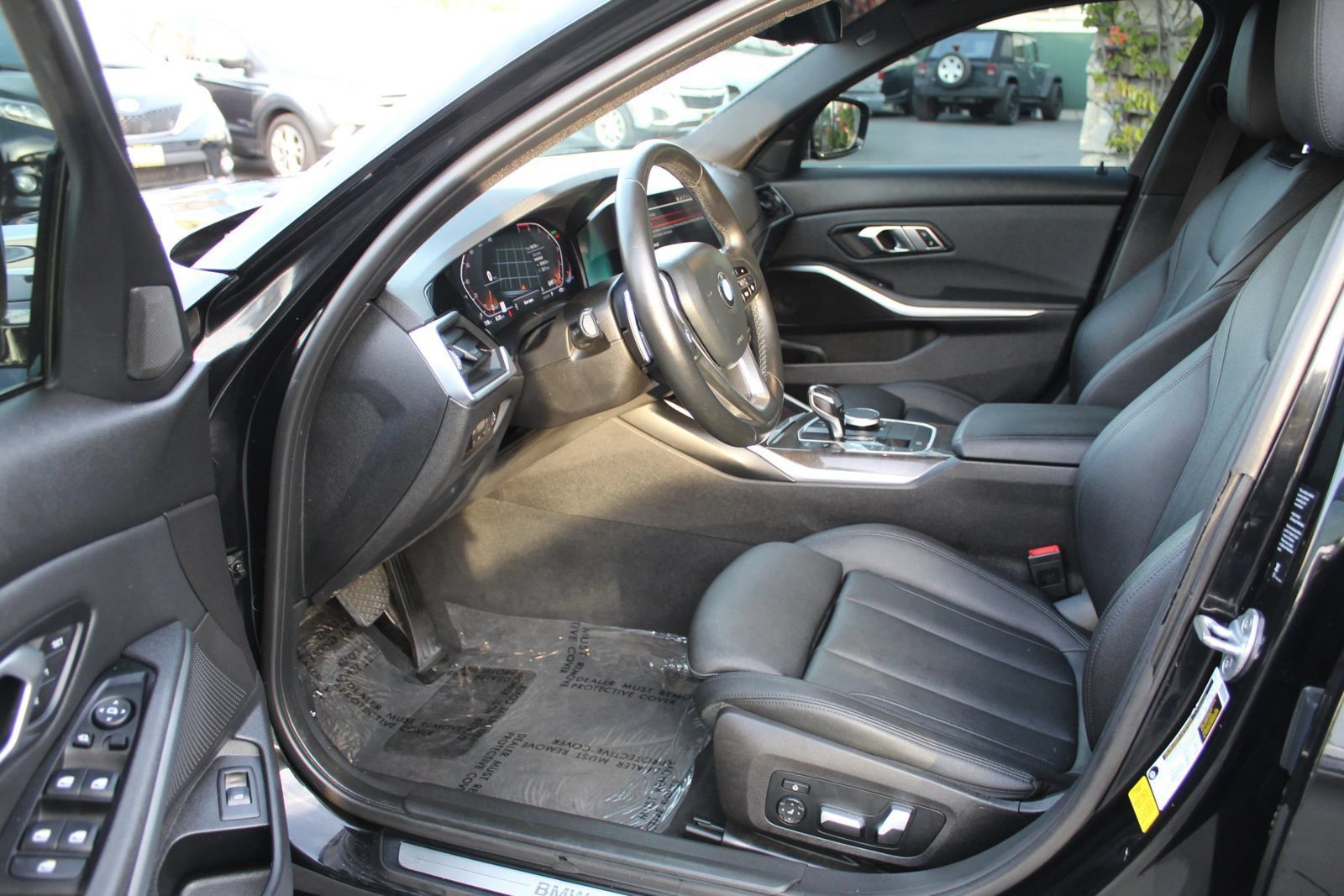 Used 2020 BMW 330i Sedan w/ Convenience Package RWD image 9