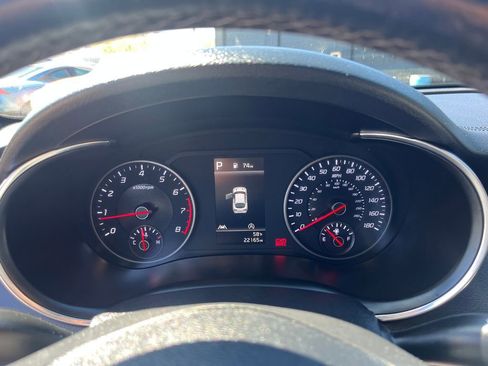 Used 2022 Kia Stinger GT-Line AWD/4WD image 31