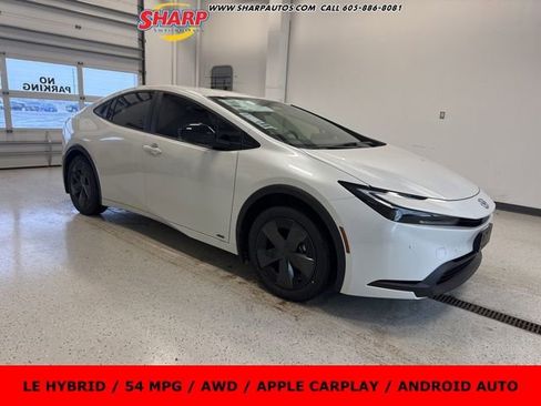 New 2026 Toyota Prius LE image 1