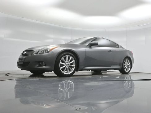 Used 2013 INFINITI G37 Journey w/ Premium Pkg RWD image 37