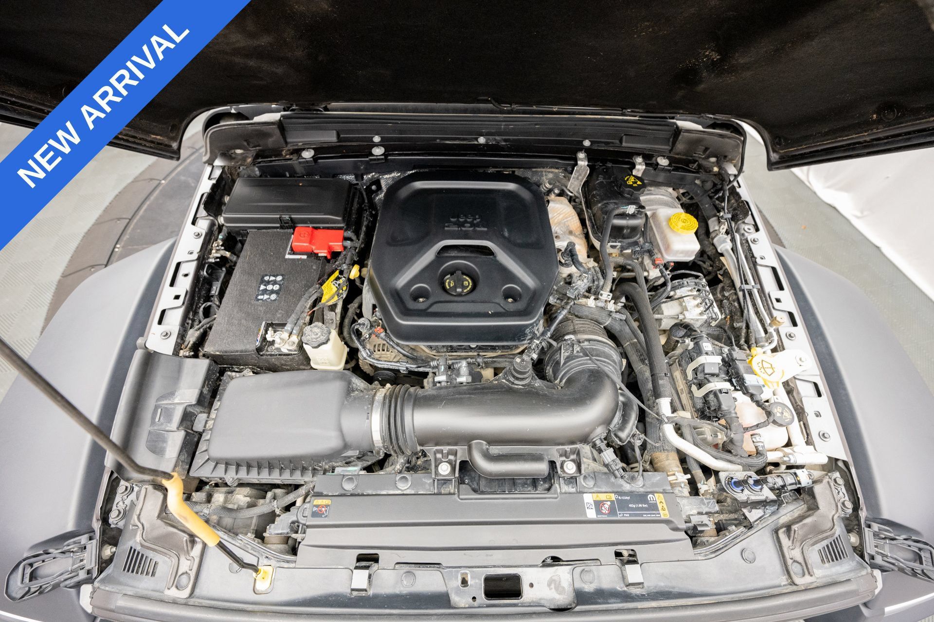 Used 2025 Jeep Wrangler Unlimited Rubicon AWD/4WD image 35