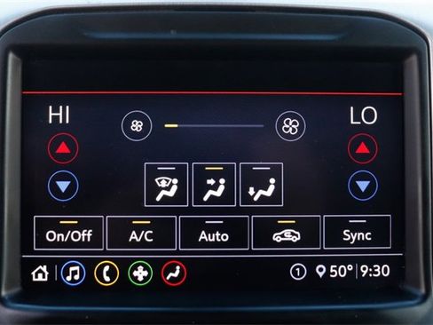 Used 2020 GMC Sierra 1500 SLT w/ SLT Premium Package image 31