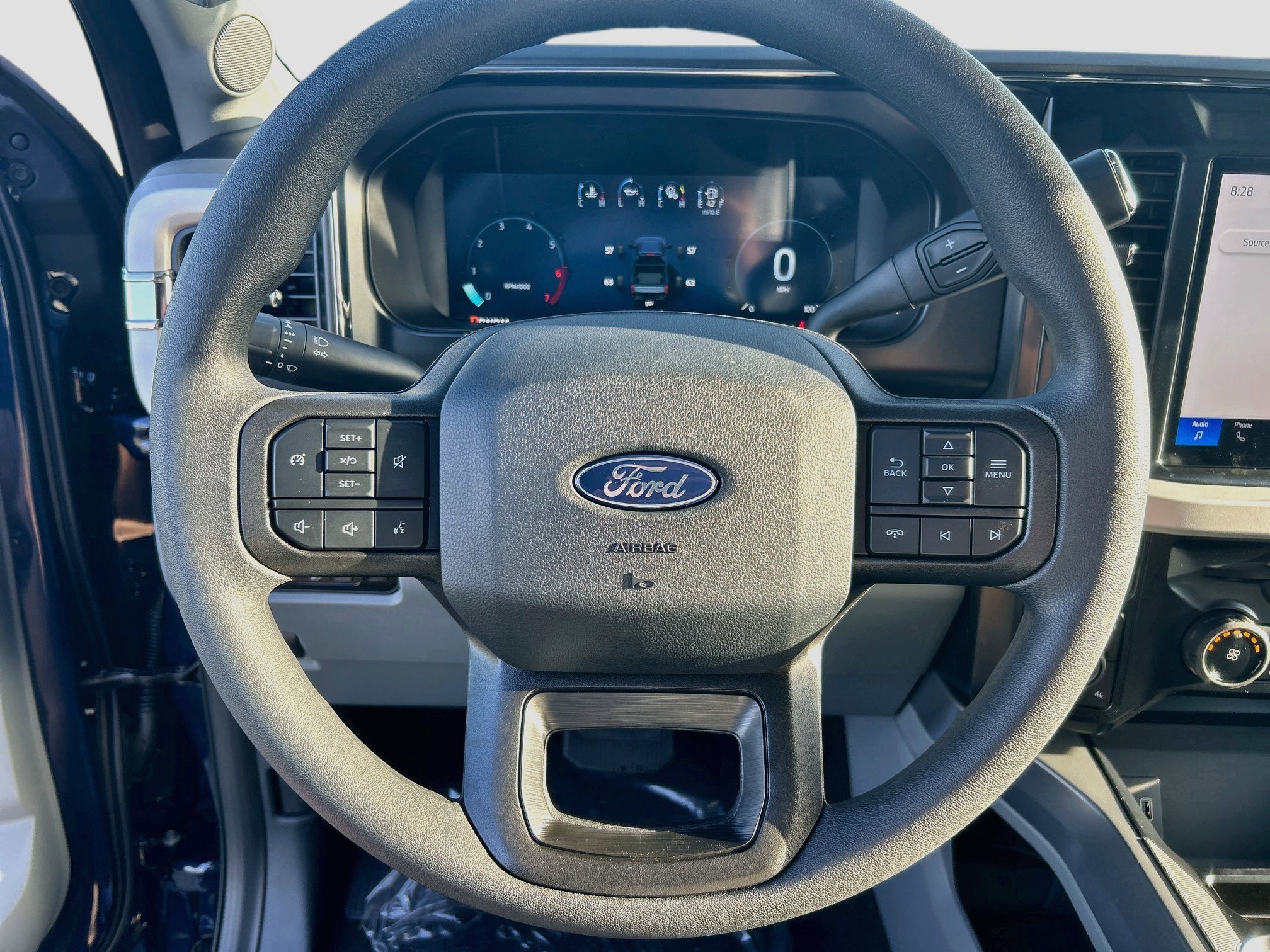 New 2027 Ford F250 XLT w/ XLT Premium Package AWD/4WD image 7