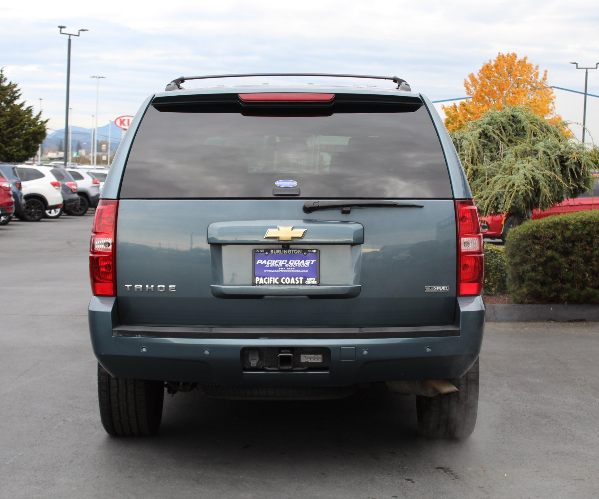 Used 2008 Chevrolet Tahoe LTZ w/ LTZ Preferred Equipment Group AWD/4WD image 5
